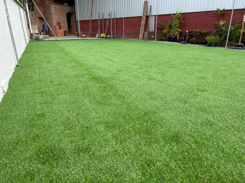 Mini campo de futebol em grama sintética em Guabiruba
